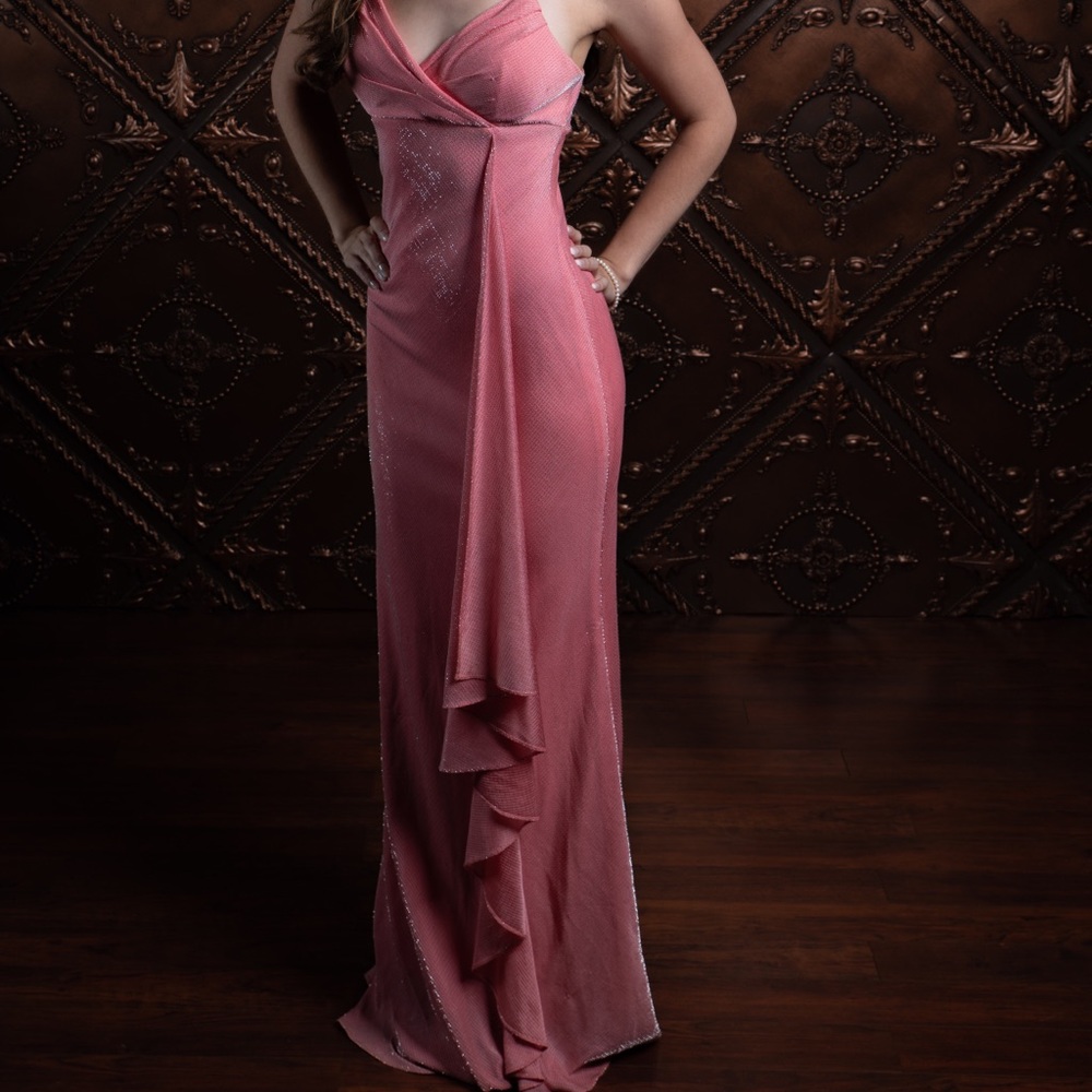 De Laru Gala or Prom Formal Dress